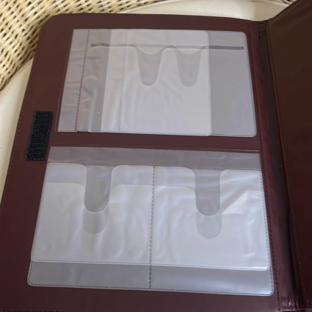 Vintage Burgundy Faux Leather Day Timer / Organizer Billfold